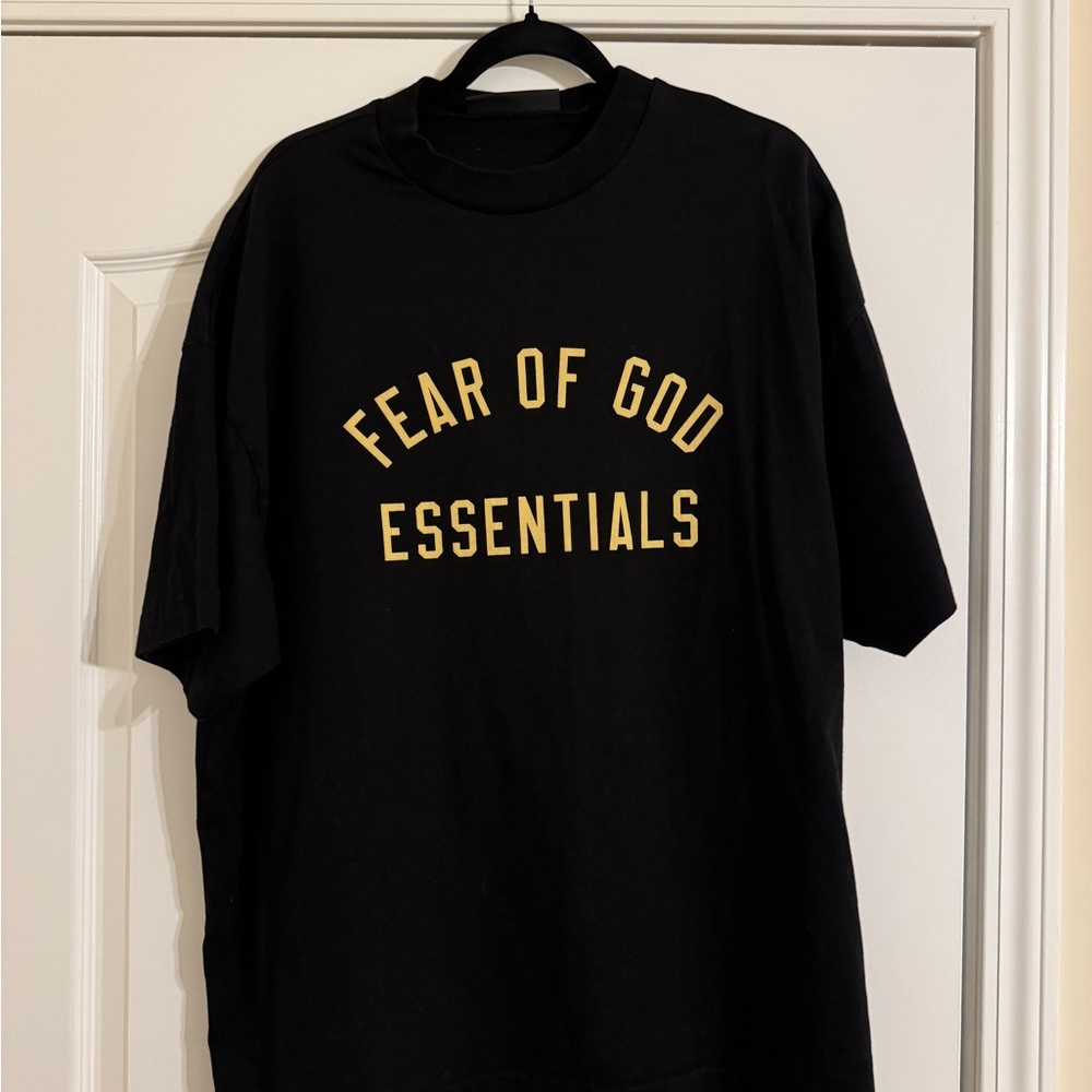 Fear of God men’s tshirt size medium